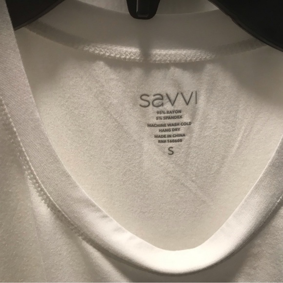 Savvi Sleeveless Shirt. Small - Picture 7 of 10